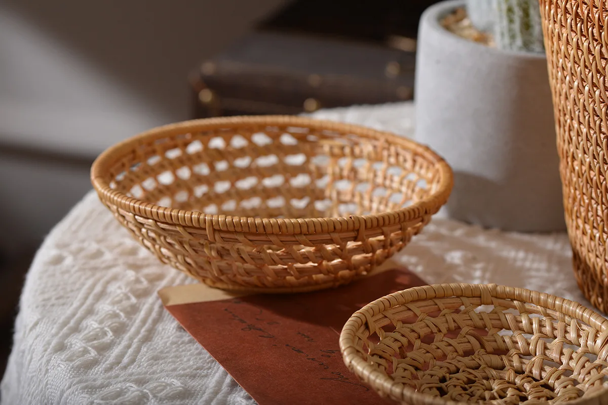 Minimalist Handwoven Rattan Baskets,Round Hollow Storage Trays for Fruit, Vegetables, Snacks, Decorative Wicker Basket for Home - Image 15